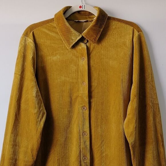 NWT Soft Surroundings Amber Green Textured Velvet Boyfriend Shirt L Shimmer - Picture 3 of 6